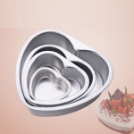 3 Inch Aluminum Heart Shaped Cake Pan With Removable Bottom