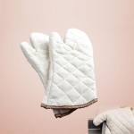 White Medium High Heat-resisting Glove